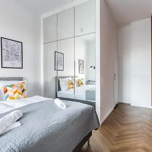 Apartament Nowoczesne I Stylowe Studia Very Berry W Poznaniu By Renters